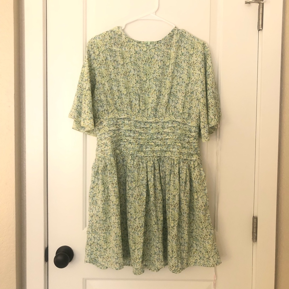 Missguided Petite Mini Floral Dress